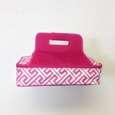 32566-PINK GREEK KEY DESIGN INSULATED CASSEROLE CARRIER W/HANDLE